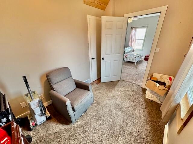 2800 W Clarksville Road, Lake Odessa, MI 48849