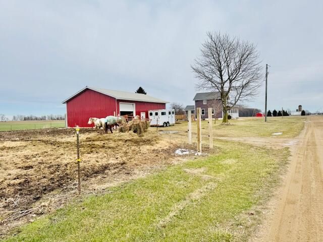 2800 W Clarksville Road, Lake Odessa, MI 48849