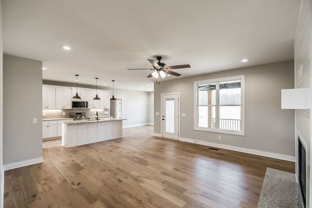 159 S Ray Rd, Portland, TN 37148