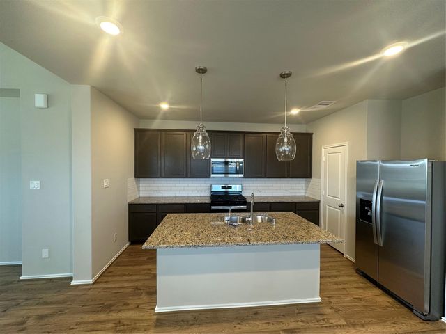 206 Mercury Sky Road, Richmond, TX 77406