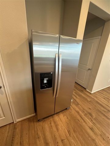 206 Mercury Sky Road, Richmond, TX 77406