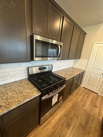 206 Mercury Sky Road, Richmond, TX 77406