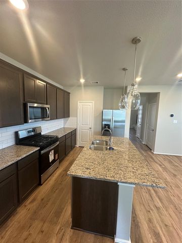 206 Mercury Sky Road, Richmond, TX 77406