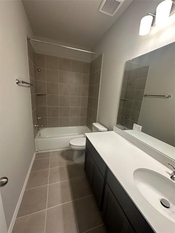 206 Mercury Sky Road, Richmond, TX 77406