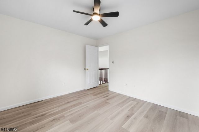 81 Stanwick Ct, Franklin Twp., NJ 08873