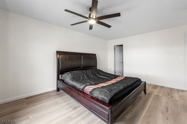 81 Stanwick Ct, Franklin Twp., NJ 08873