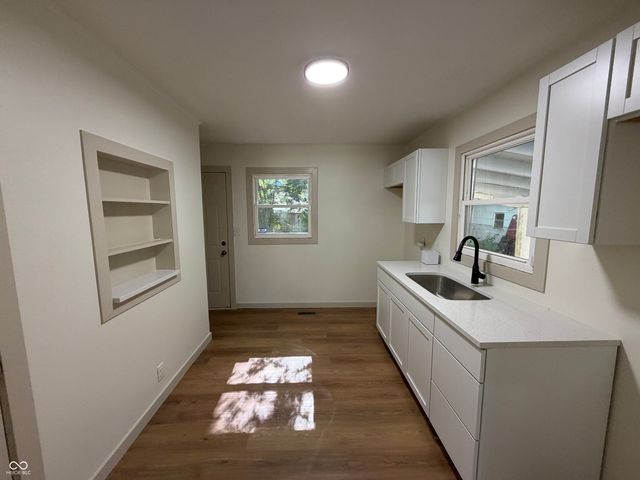 2032 Medford Avenue, Indianapolis, IN 46222