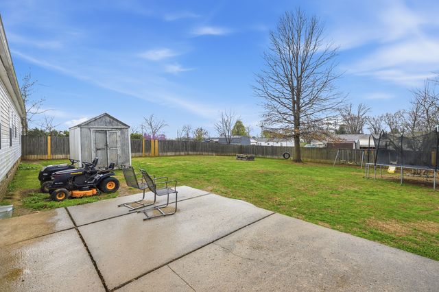 118 Shawn Dr, Gallatin, TN 37066