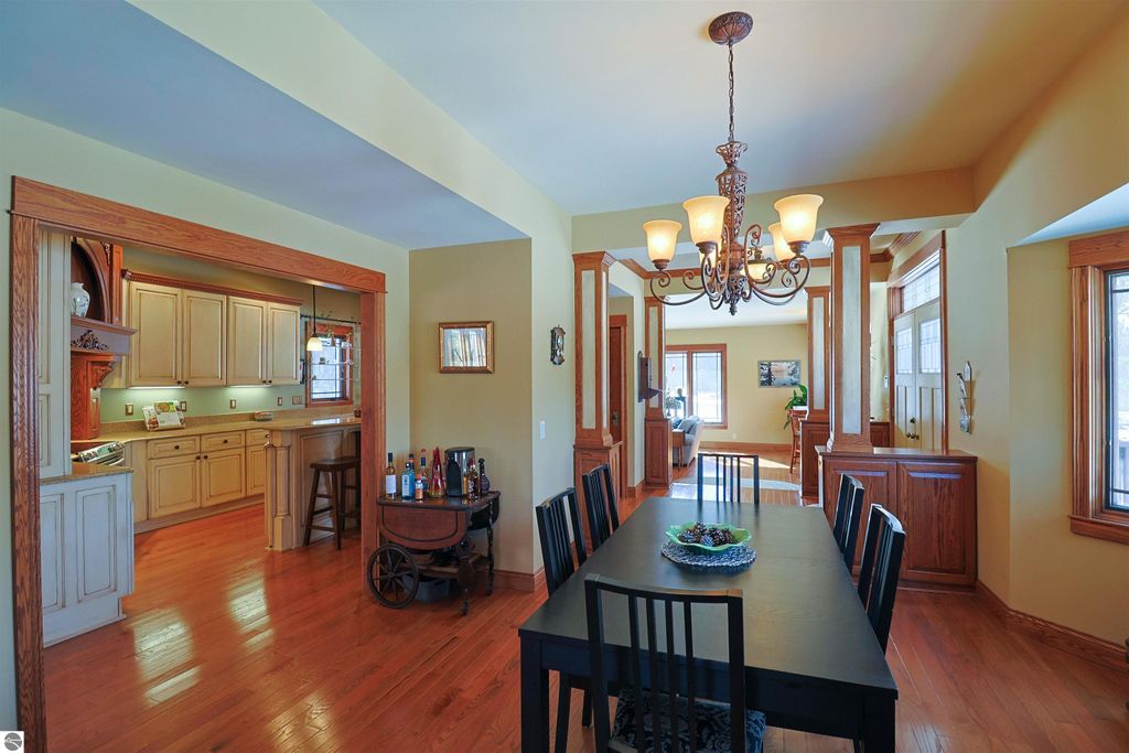 Image 18 of property listing at 1318 E Broadway, Mt Pleasant, MI 48858