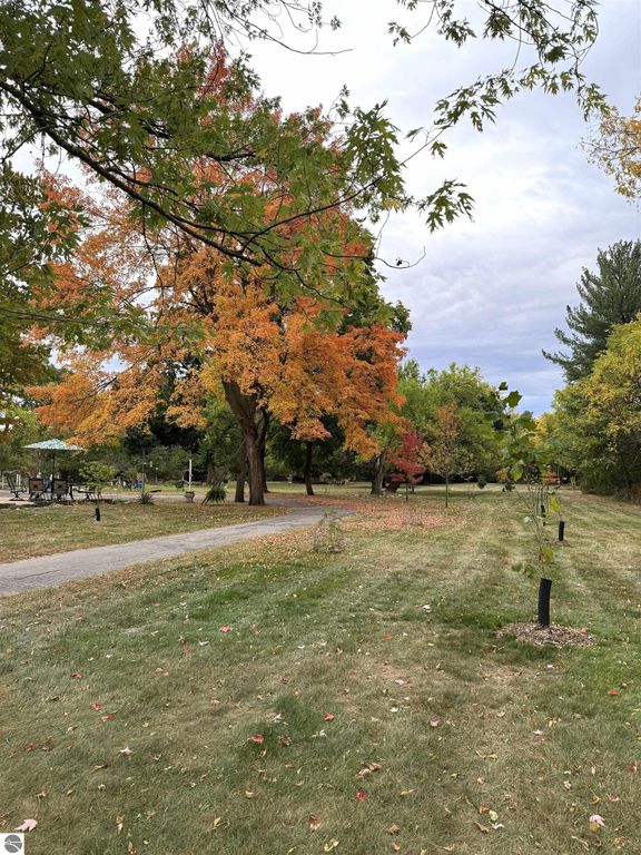 Image 38 of property listing at 1318 E Broadway, Mt Pleasant, MI 48858