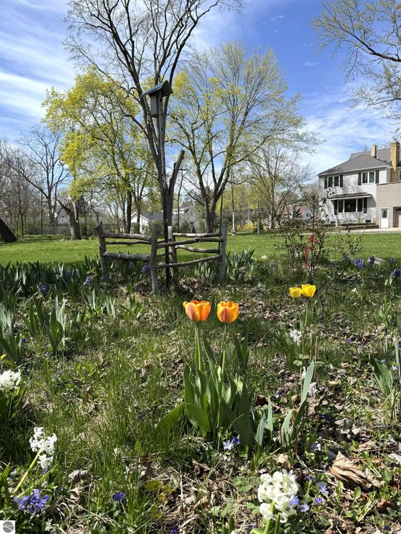 Image 46 of property listing at 1318 E Broadway, Mt Pleasant, MI 48858