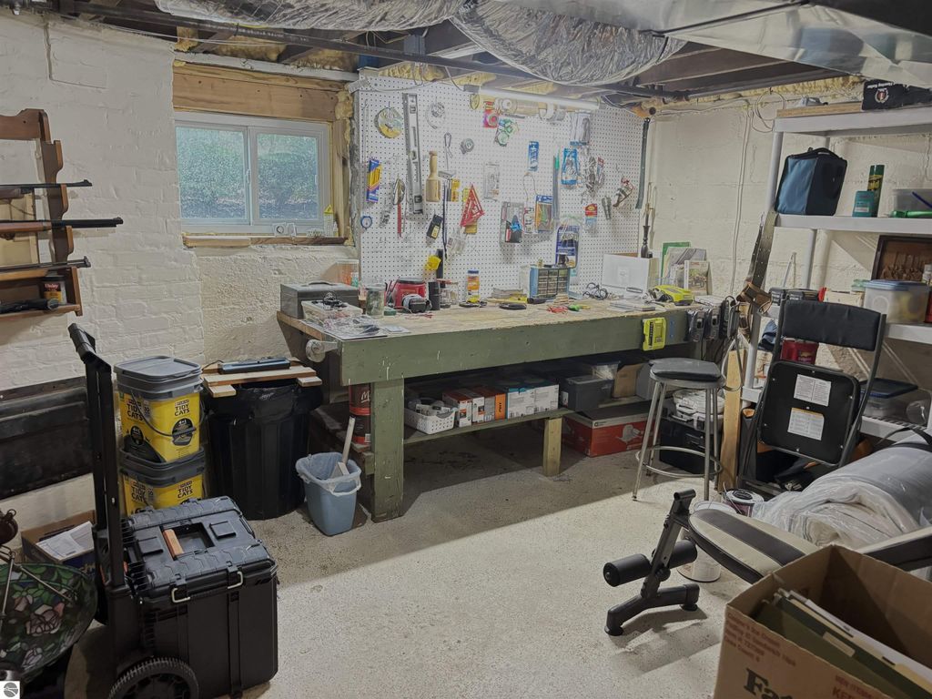 Image 54 of property listing at 1318 E Broadway, Mt Pleasant, MI 48858