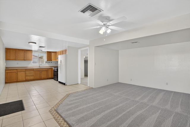 7630 E Golf Avenue, Mesa, AZ 85209