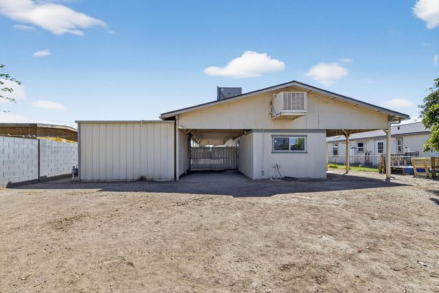 7630 E Golf Avenue, Mesa, AZ 85209