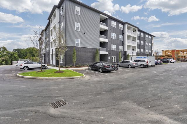 1540 Lebanon Pike Unit 207, Nashville, TN 37210