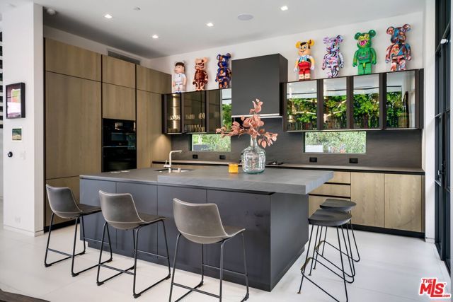 2419 El Contento Drive, Los Angeles, CA 90068