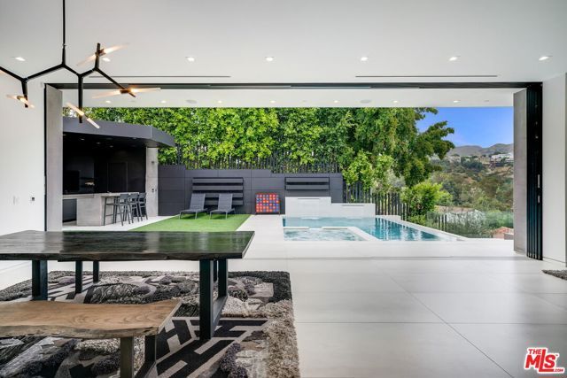 2419 El Contento Drive, Los Angeles, CA 90068