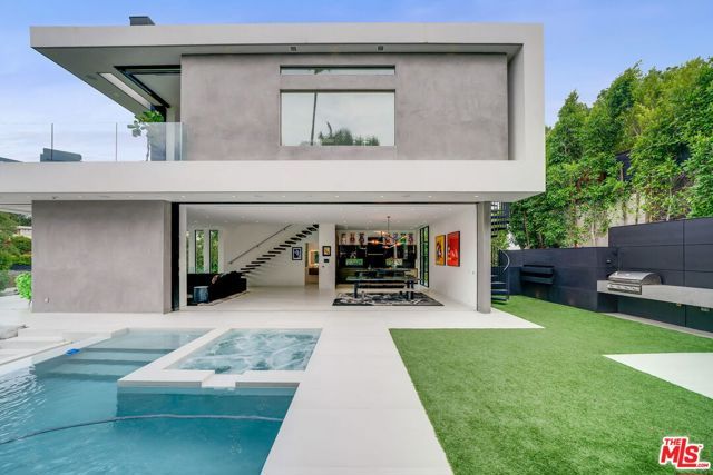 2419 El Contento Drive, Los Angeles, CA 90068