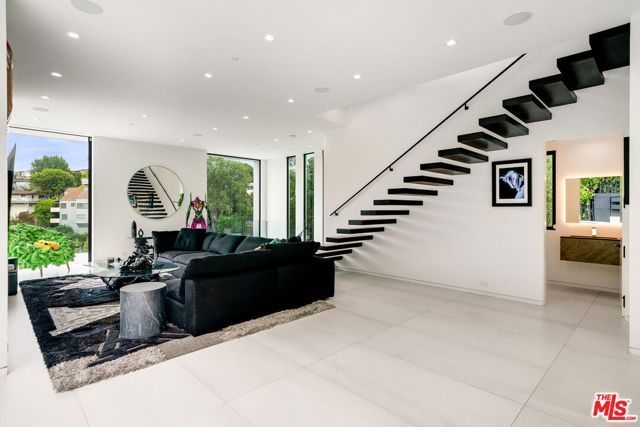 2419 El Contento Drive, Los Angeles, CA 90068