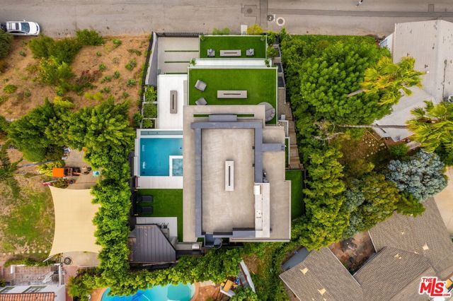 2419 El Contento Drive, Los Angeles, CA 90068