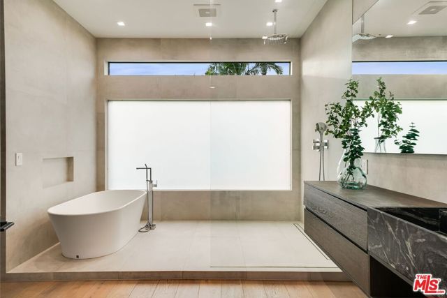 2419 El Contento Drive, Los Angeles, CA 90068