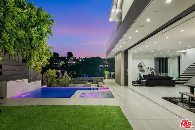 2419 El Contento Drive, Los Angeles, CA 90068