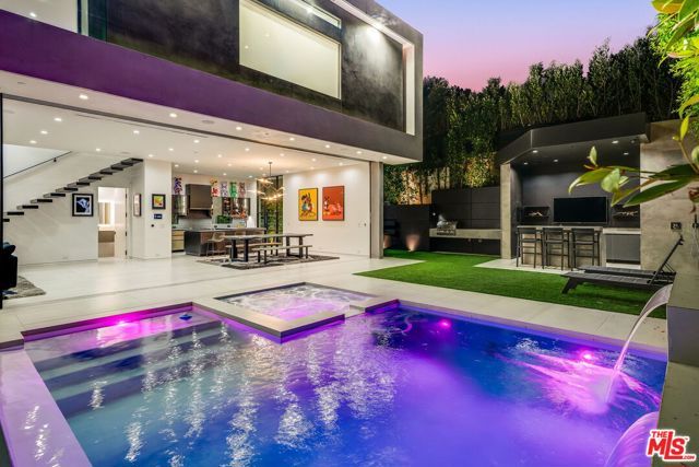 2419 El Contento Drive, Los Angeles, CA 90068