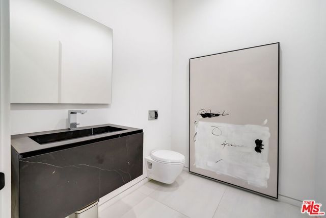 2419 El Contento Drive, Los Angeles, CA 90068