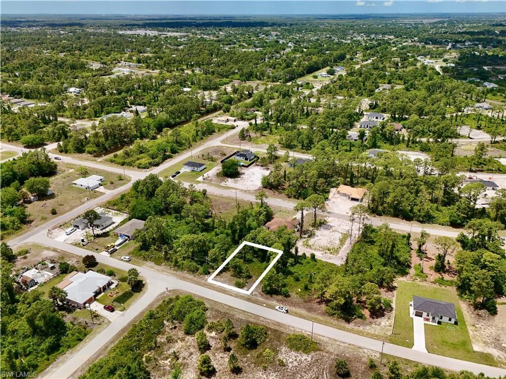 460 Norwood AVE S, LEHIGH ACRES, FL 33974 — photo 2