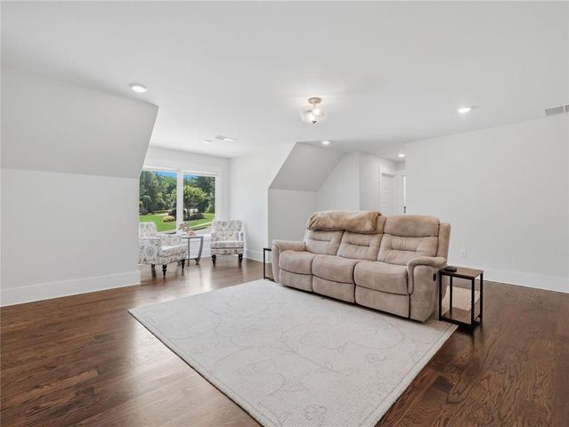 110 Old Avery Drive, Canton, GA 30115