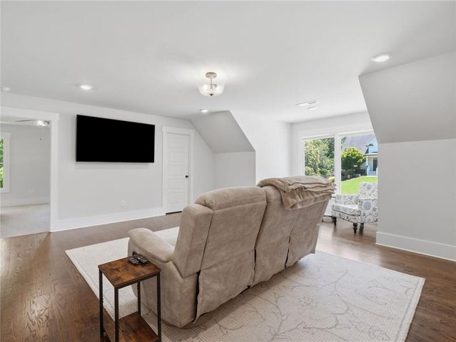110 Old Avery Drive, Canton, GA 30115