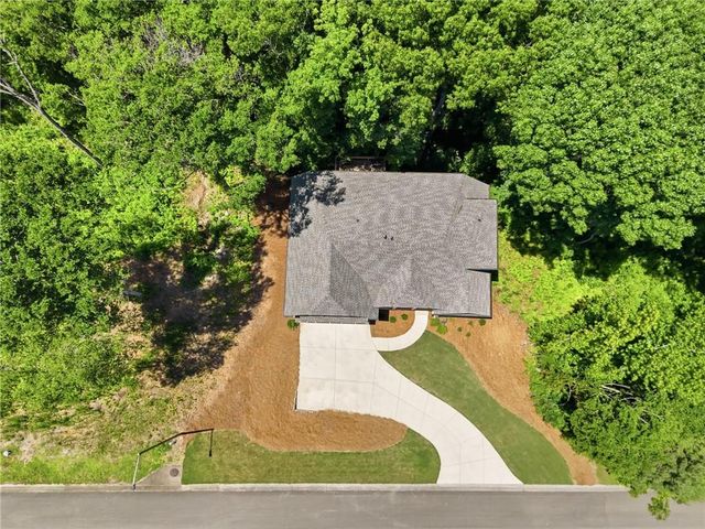 110 Old Avery Drive, Canton, GA 30115