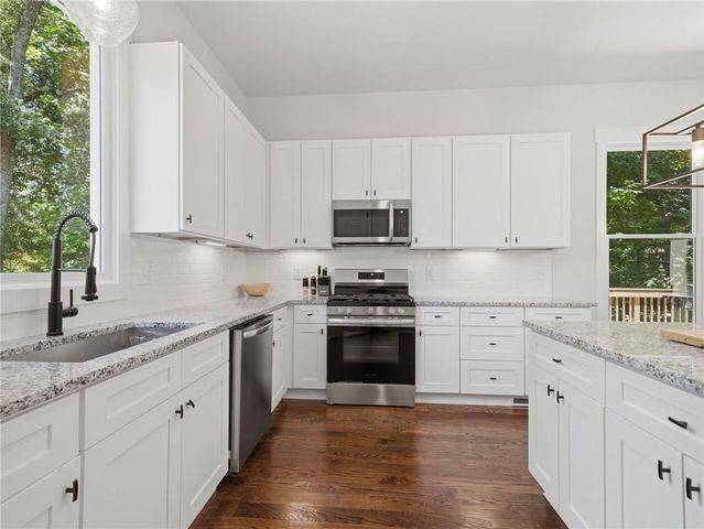 110 Old Avery Drive, Canton, GA 30115