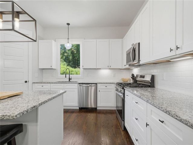 110 Old Avery Drive, Canton, GA 30115