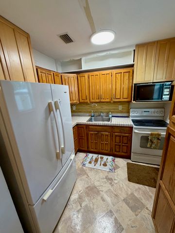 360 Forest Hill Boulevard, West Palm Beach, FL 33405