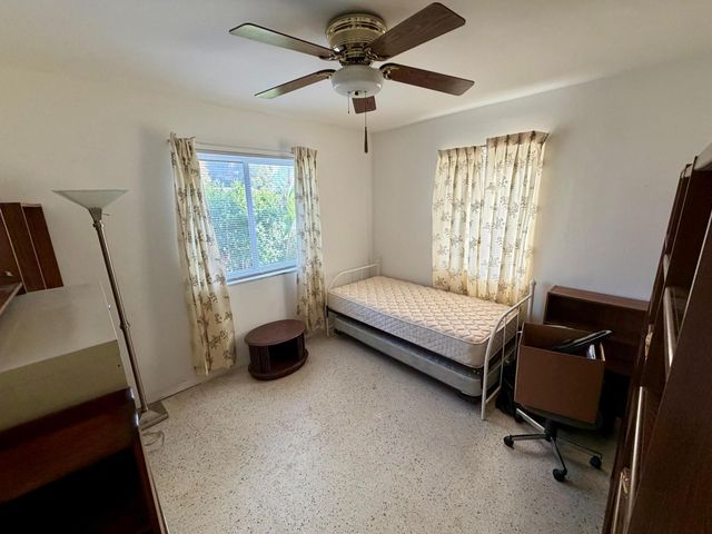 360 Forest Hill Boulevard, West Palm Beach, FL 33405