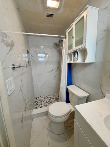 360 Forest Hill Boulevard, West Palm Beach, FL 33405