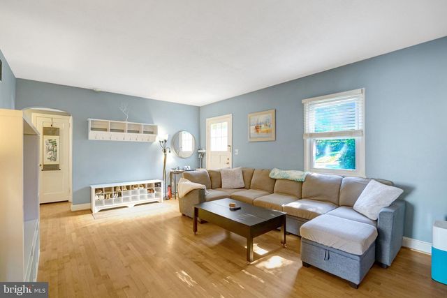 1404 N ROOSEVELT ST N, Arlington, VA 22205