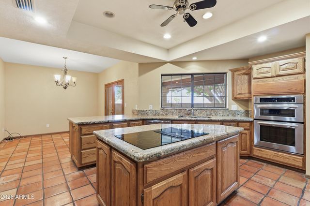 3160 E ENROSE Street, Mesa, AZ 85213