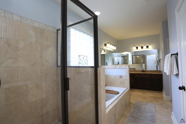 217 Wilsons Creek Bend, Bonaire, GA 31005