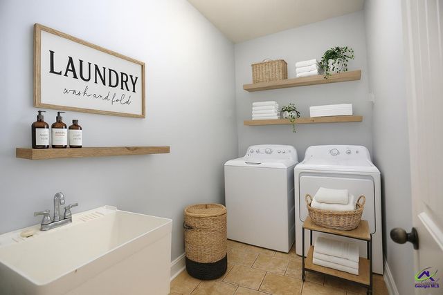 217 Wilsons Creek Bend, Bonaire, GA 31005