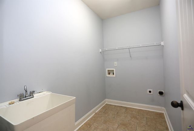 217 Wilsons Creek Bend, Bonaire, GA 31005