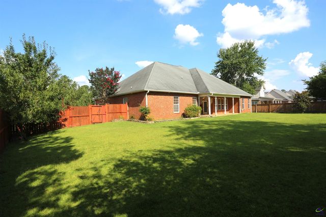 217 Wilsons Creek Bend, Bonaire, GA 31005