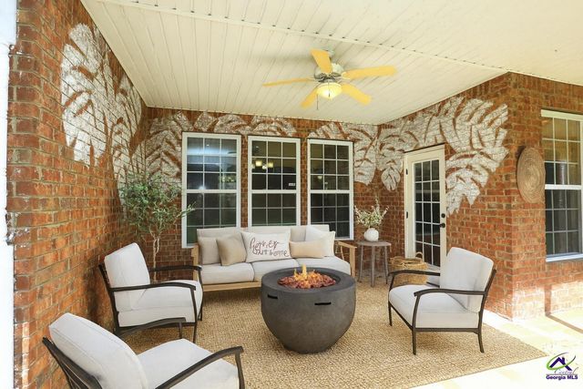 217 Wilsons Creek Bend, Bonaire, GA 31005