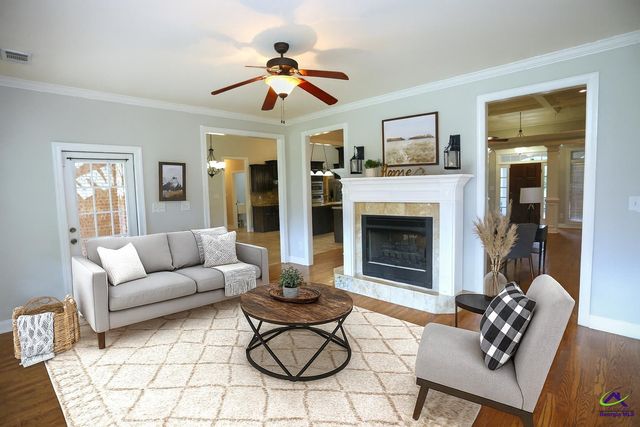 217 Wilsons Creek Bend, Bonaire, GA 31005