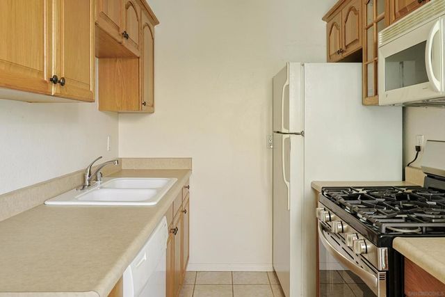 4425 50th St. 16, San Diego, CA 92115