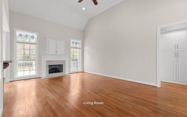 301 Horse Creek Drive, Chattanooga, TN 37405