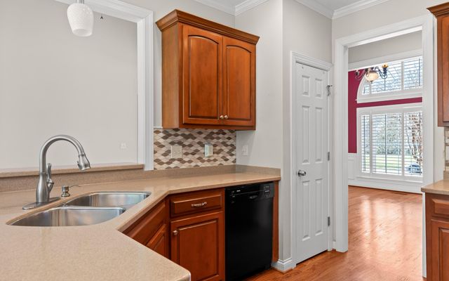 301 Horse Creek Drive, Chattanooga, TN 37405