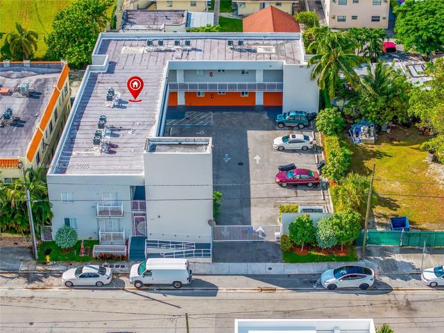 750 SW 2nd St, Miami, FL 33130