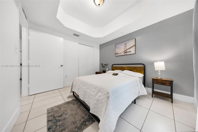 750 SW 2nd St, Miami, FL 33130